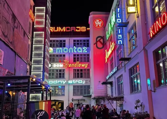 아파트 Bright Day - Self Check-in 24h, 10 Min Market Square *