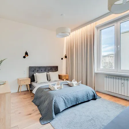 Apartament Bright Day - Self Check-in 24h, 10 Min Market Square