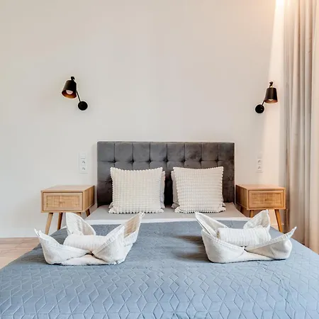 Apartment Bright Day - Self Check-in 24h, 10 Min Market Square Wroclaw